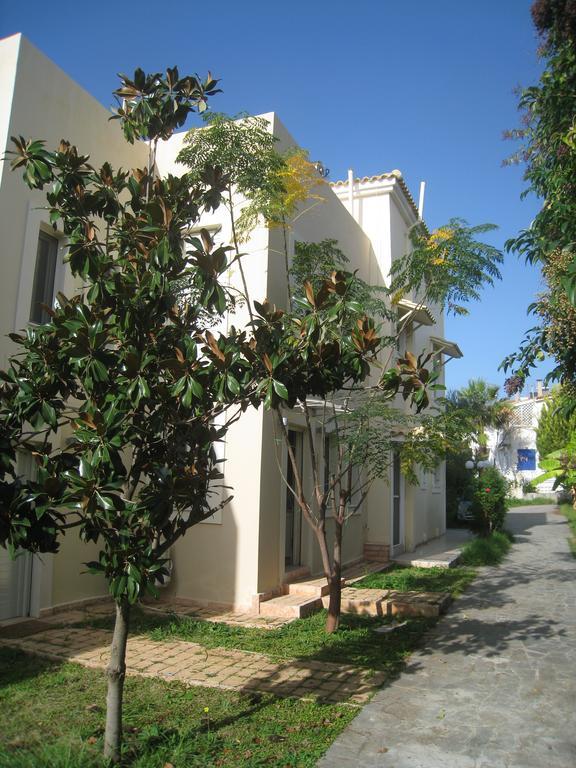 Avia Holiday Homes Εξωτερικό φωτογραφία