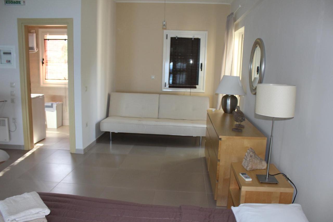 Avia Holiday Homes Δωμάτιο φωτογραφία